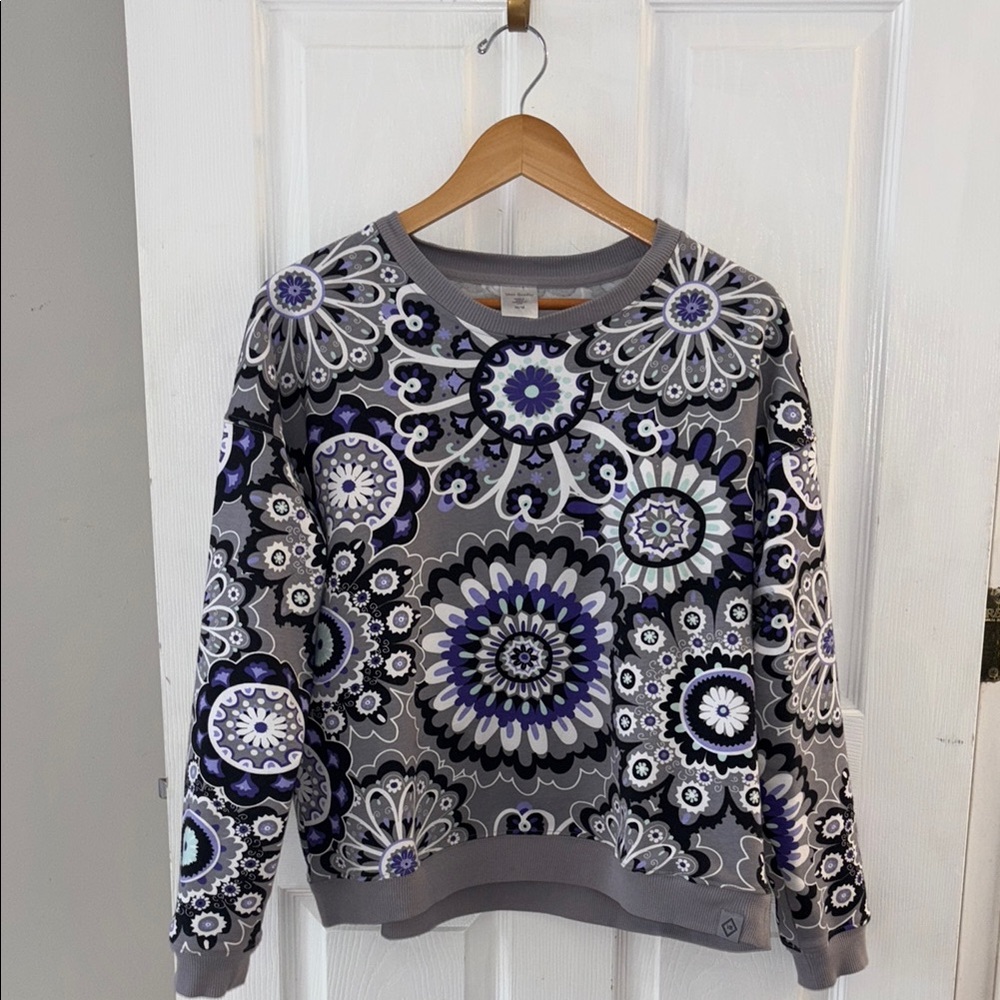 Vera Bradley Gray Floral Sweatshirt